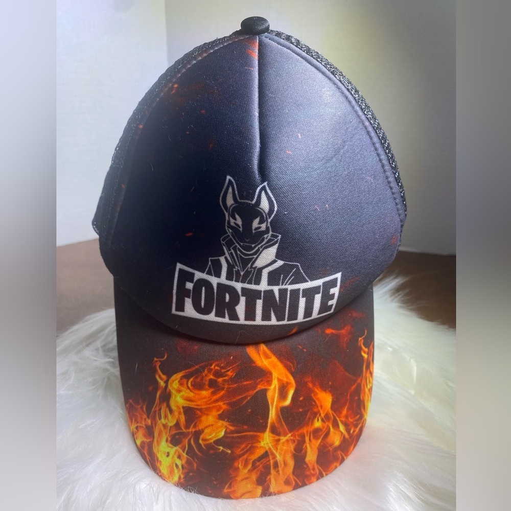 FORTNITE cap. Flames on Black. Appears unused.